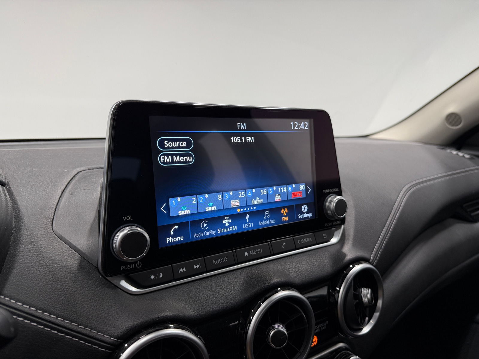 Thumbnail: 2025 Nissan Sentra - 4