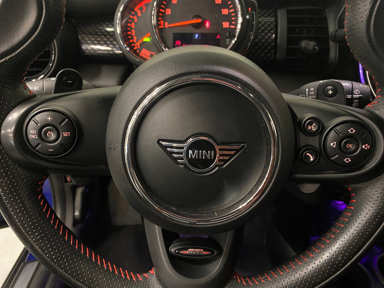 Thumbnail: 2021 MINI Cooper Hardtop - 4