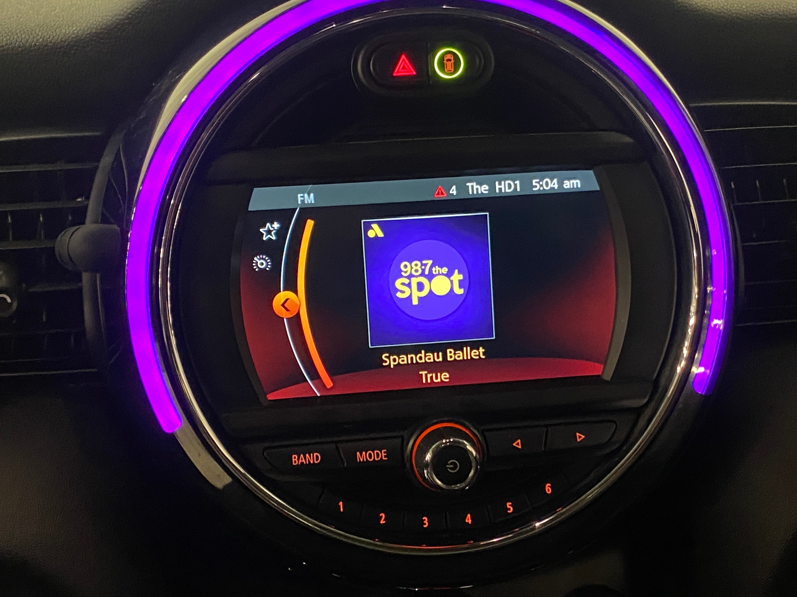 Thumbnail: 2021 MINI Cooper Hardtop - 3