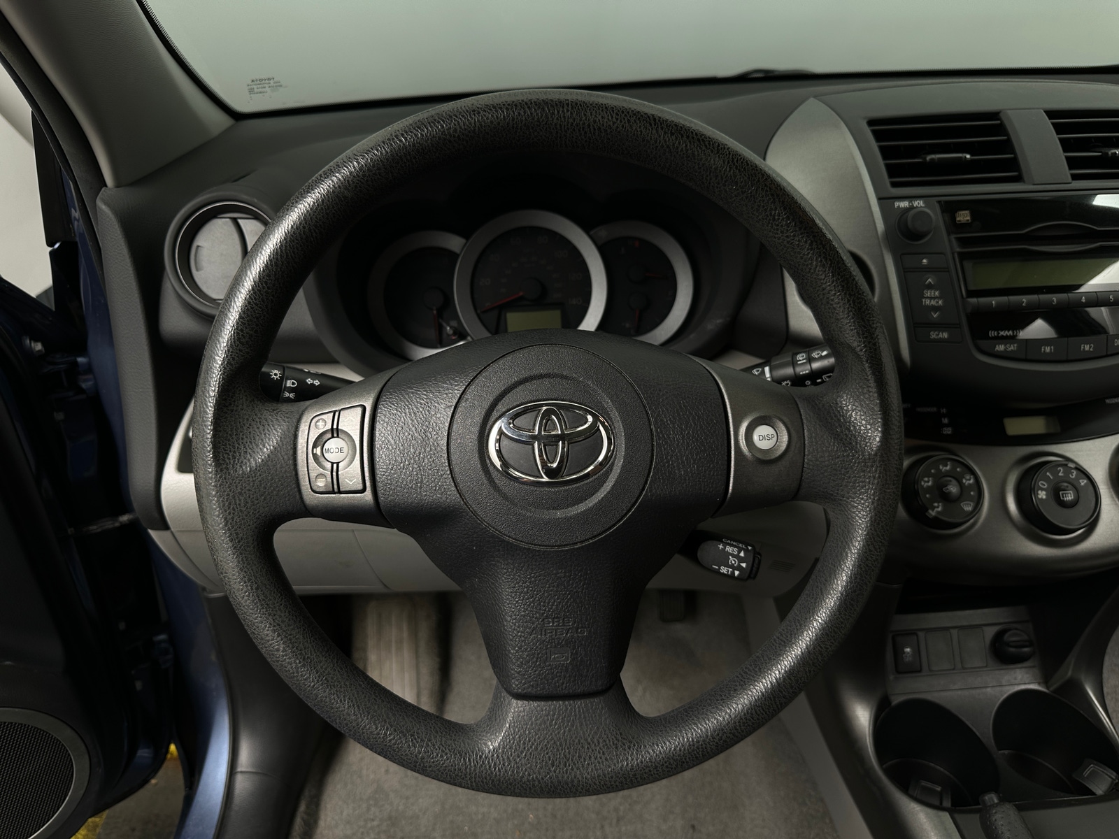 Thumbnail: 2011 Toyota RAV4 - 5