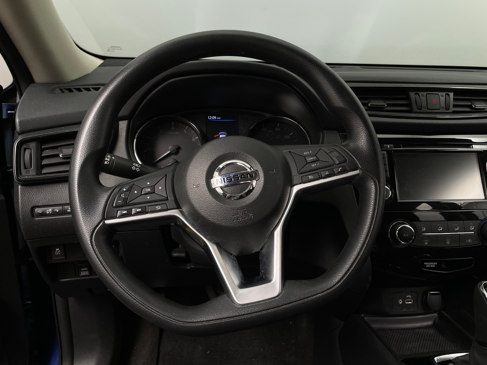 Thumbnail: 2018 Nissan Rogue - 5