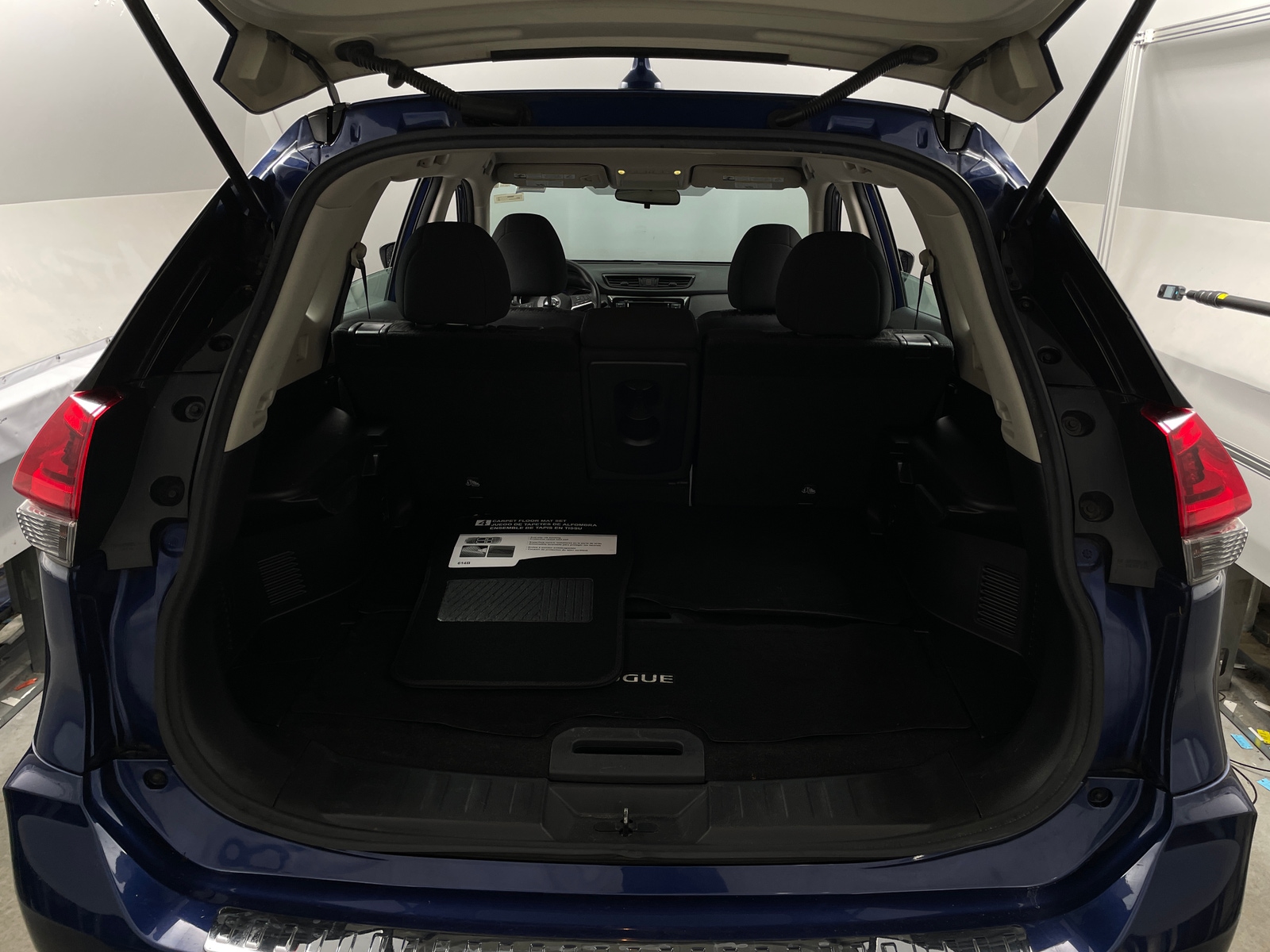Thumbnail: 2018 Nissan Rogue - 7