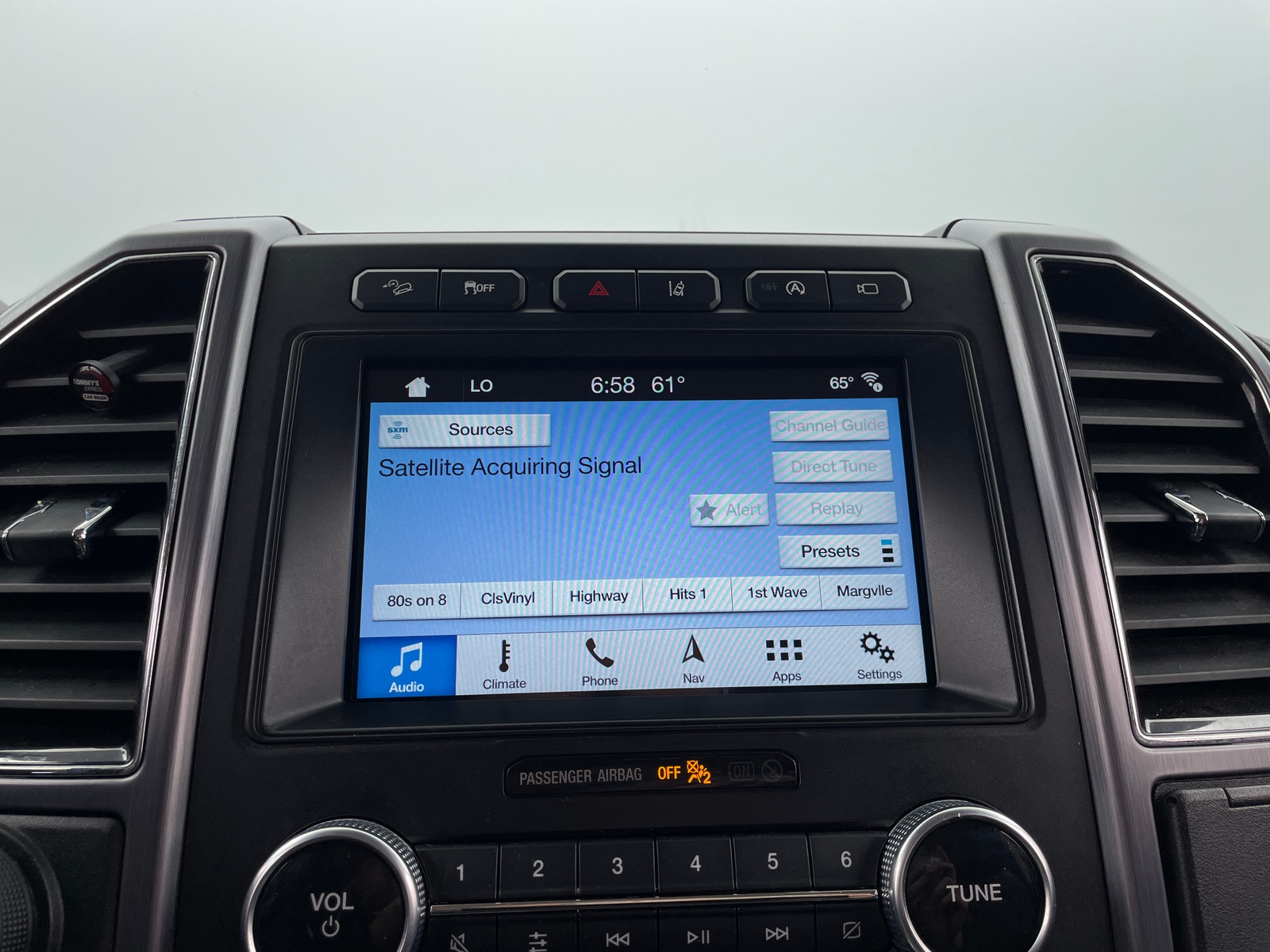 Thumbnail: 2018 Ford Expedition - 3