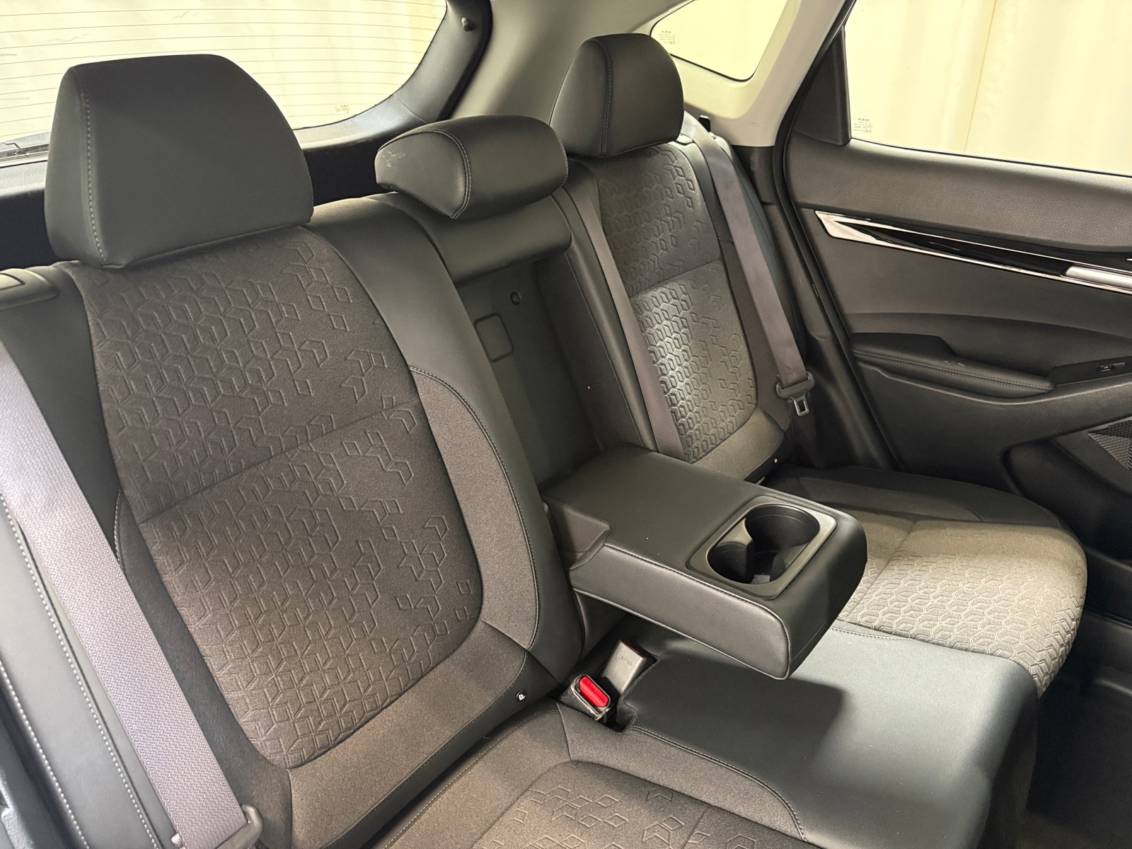 Thumbnail: 2025 Kia Seltos - 6