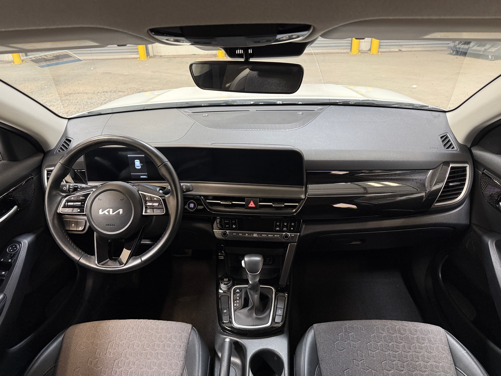 Thumbnail: 2025 Kia Seltos - 3