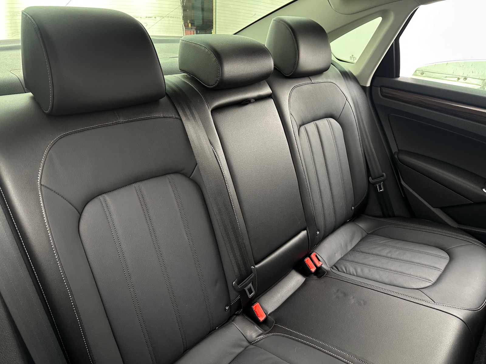 Thumbnail: 2022 Volkswagen Passat - 5