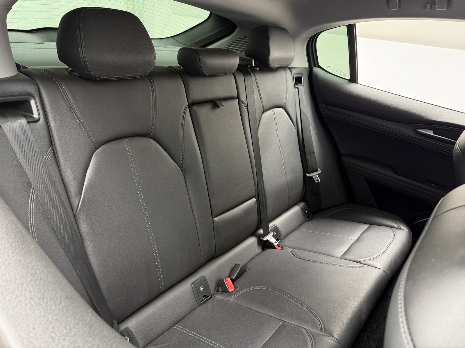 Thumbnail: 2018 Alfa Romeo Stelvio - 5