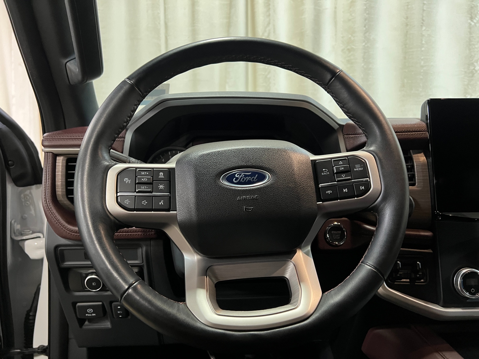 Thumbnail: 2023 Ford Expedition - 4