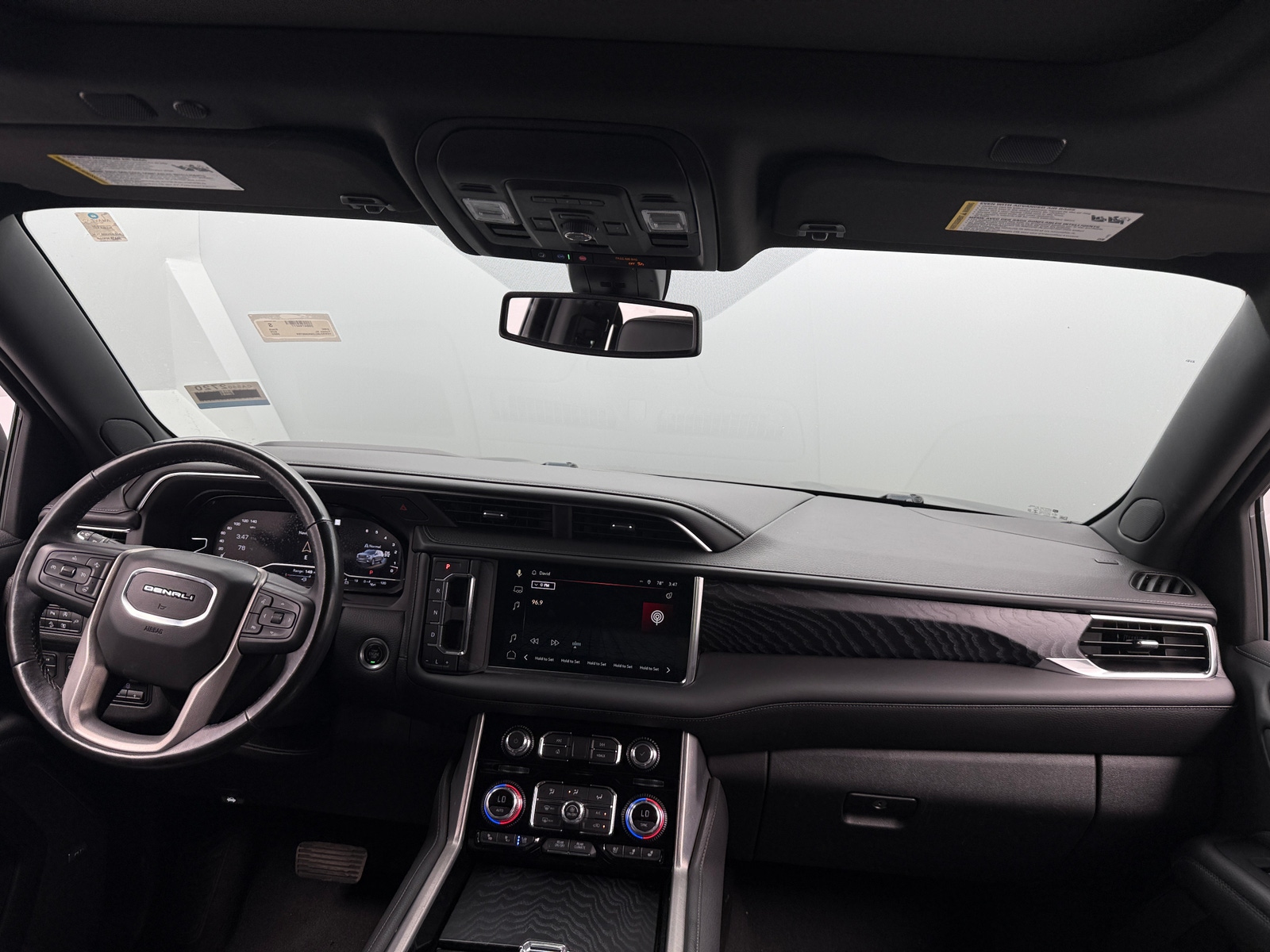 Thumbnail: 2022 GMC Yukon XL - 2