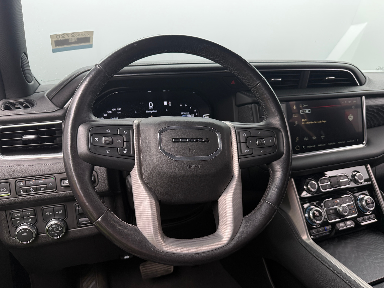 Thumbnail: 2022 GMC Yukon XL - 4