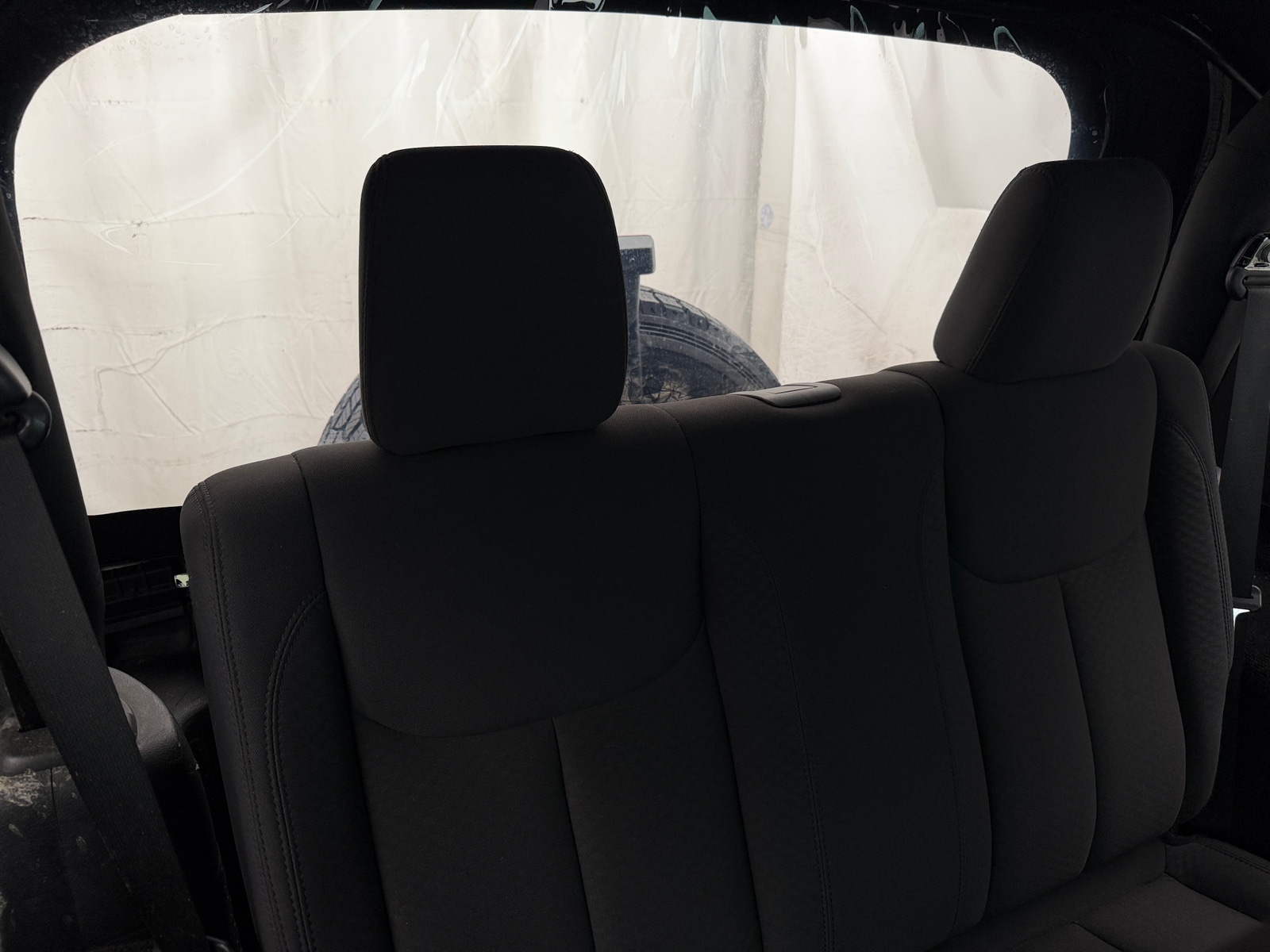 Thumbnail: 2015 Jeep Wrangler - 5