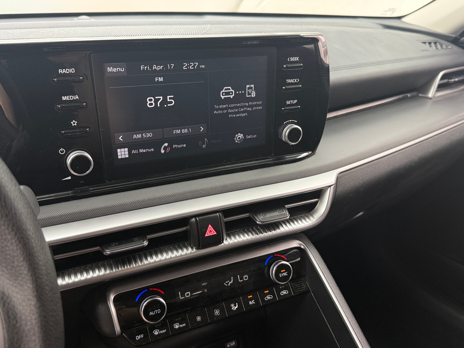 Thumbnail: 2024 Kia K5 - 4