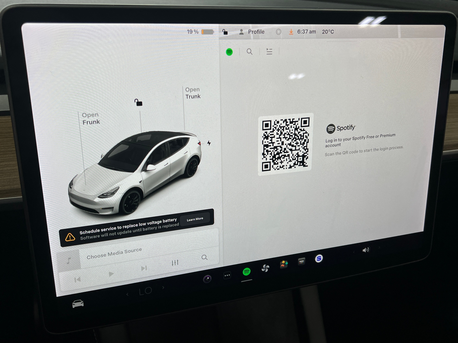 Thumbnail: 2021 Tesla Model Y - 3