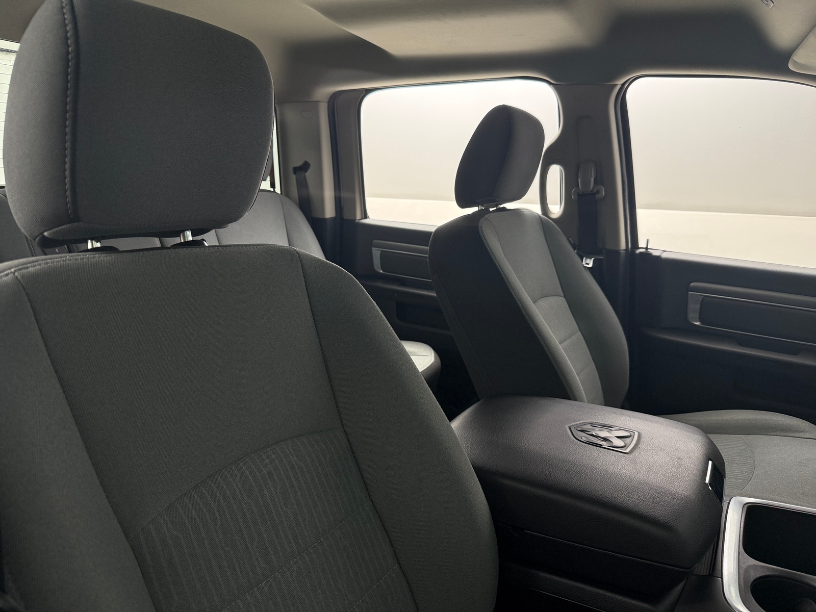 Thumbnail: 2022 RAM 1500 Classic - 2