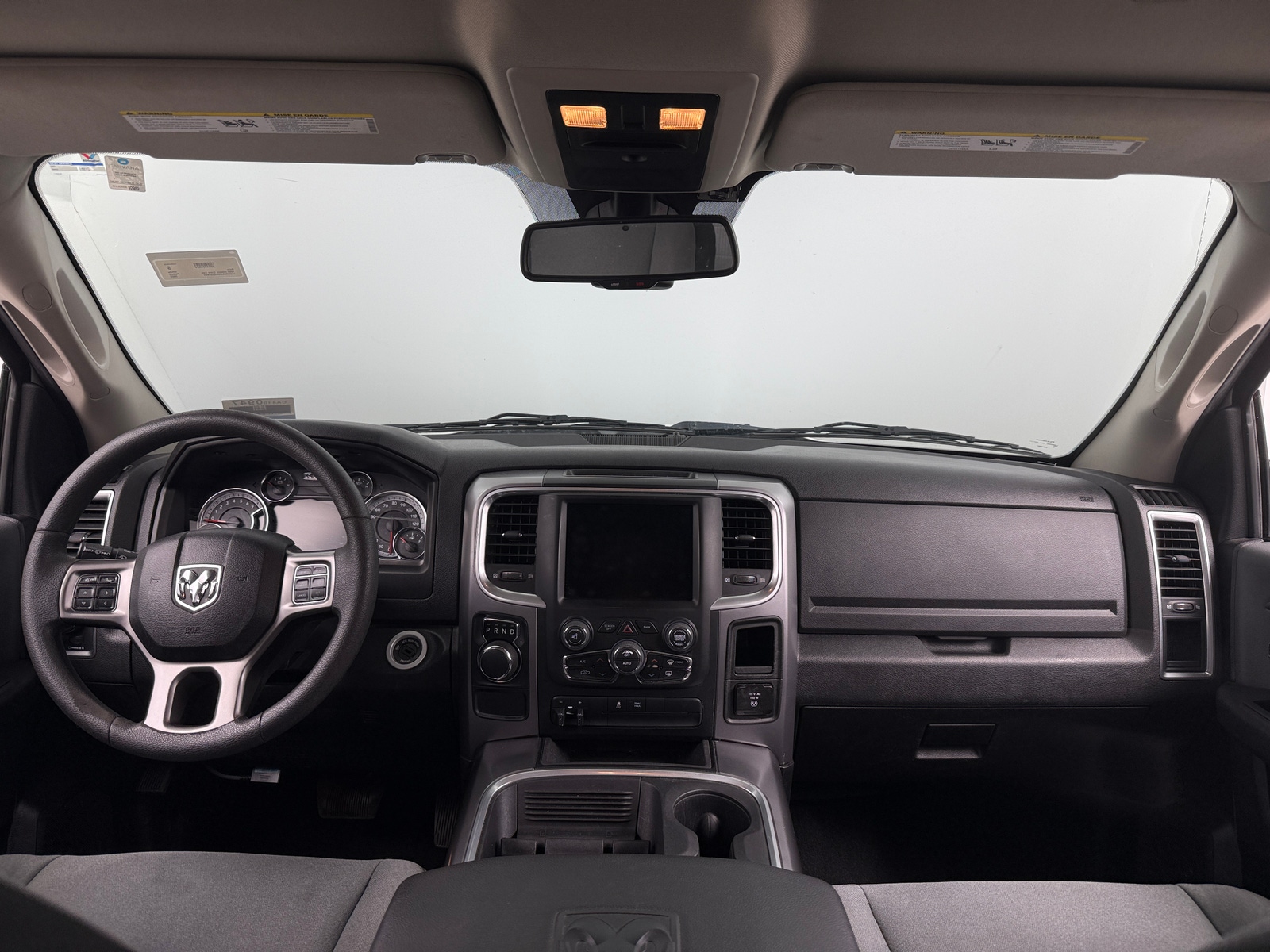 Thumbnail: 2022 RAM 1500 Classic - 3