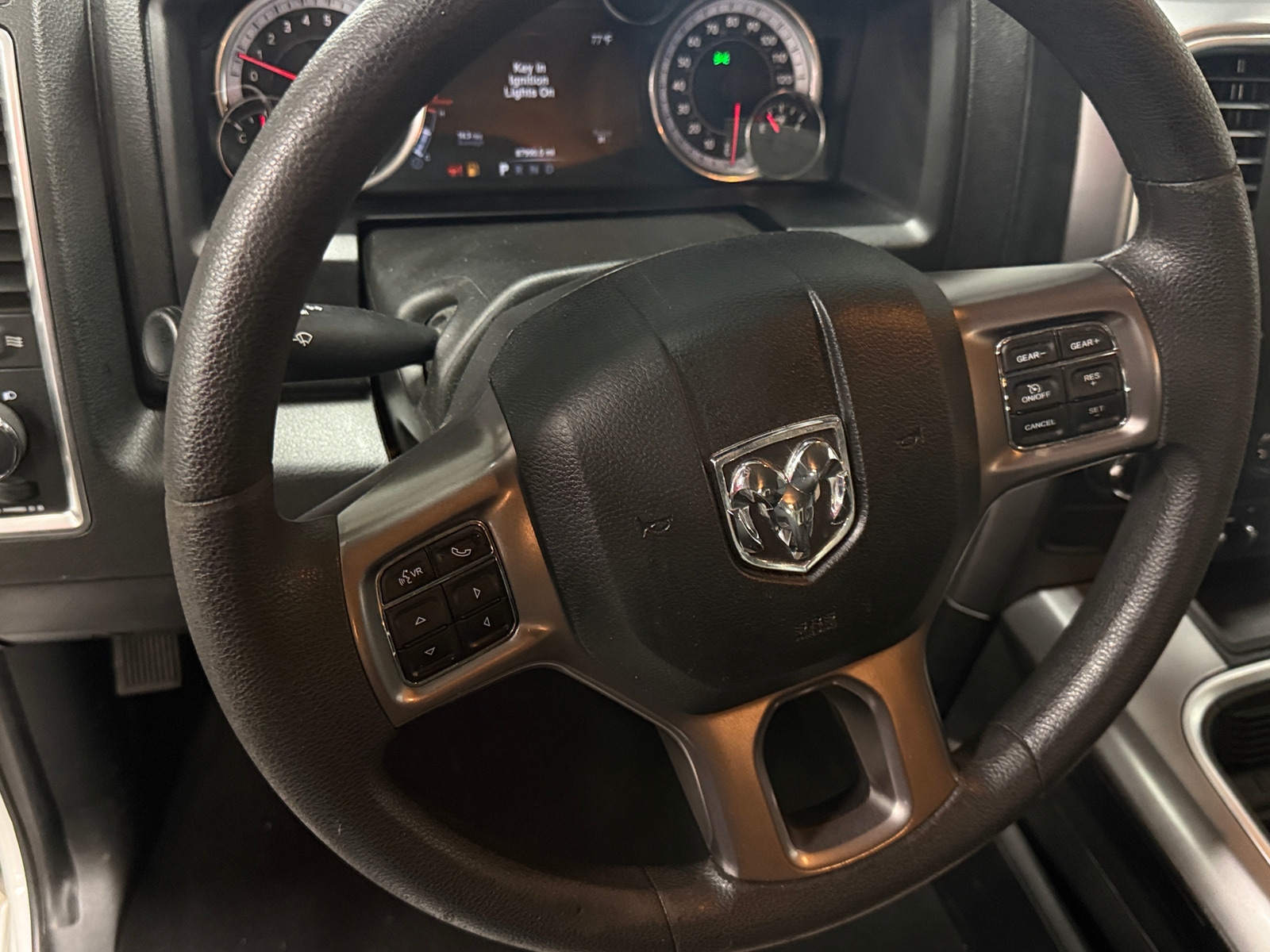 Thumbnail: 2022 RAM 1500 Classic - 5