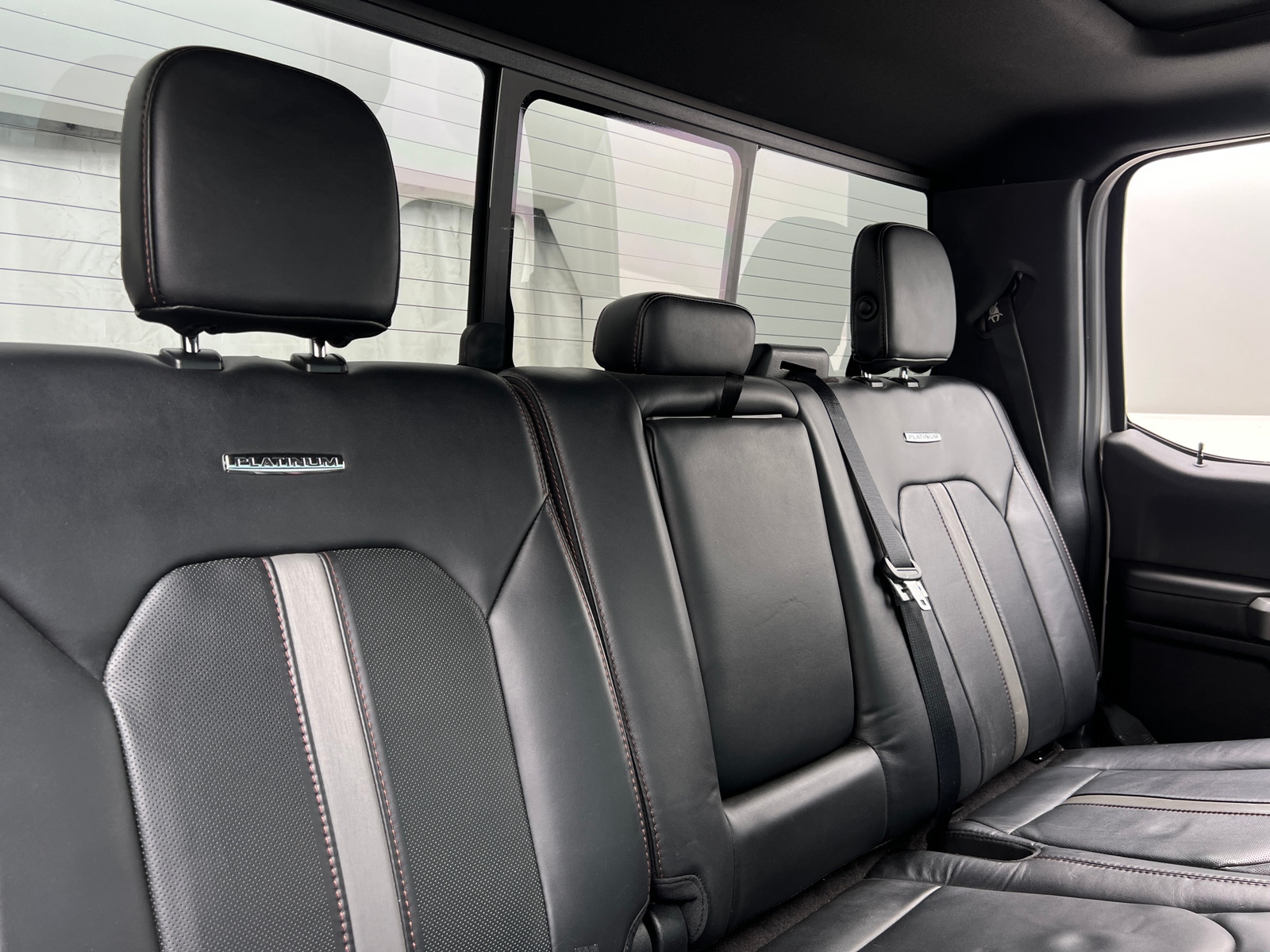 Thumbnail: 2018 Ford Econoline - 5