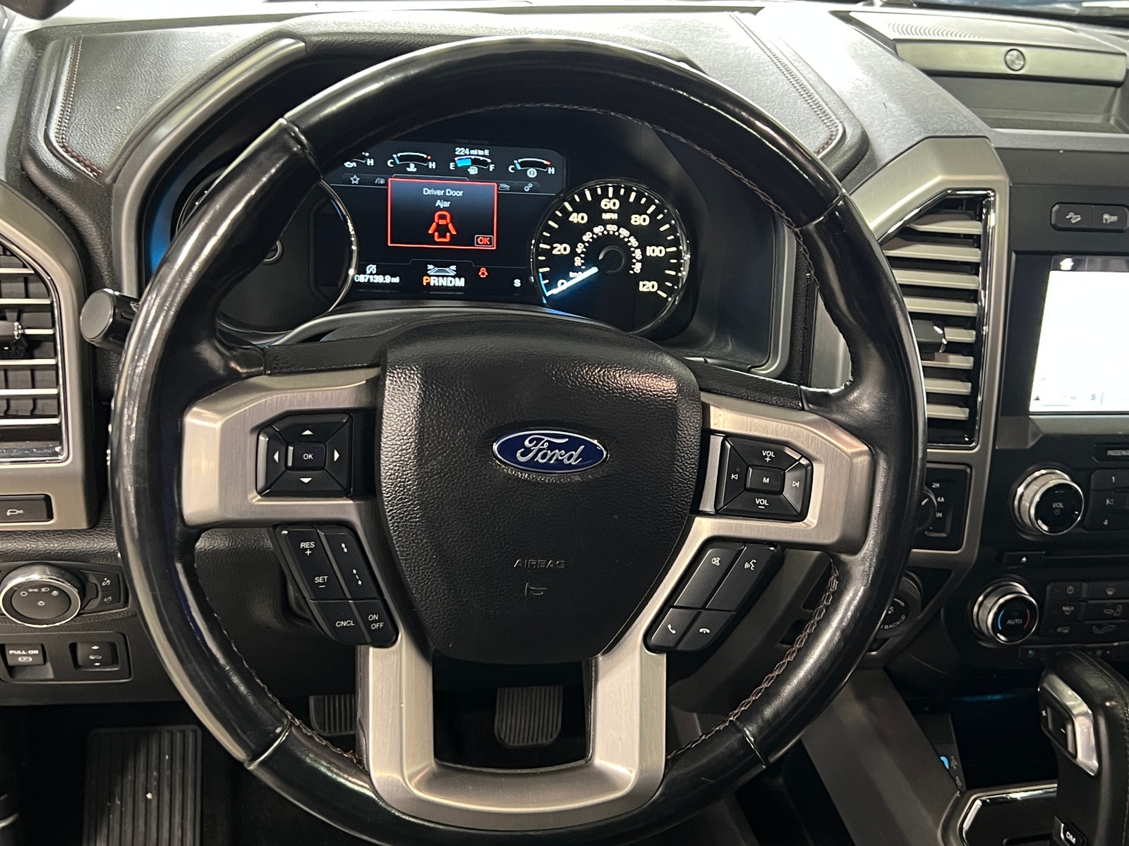 Thumbnail: 2018 Ford Econoline - 4