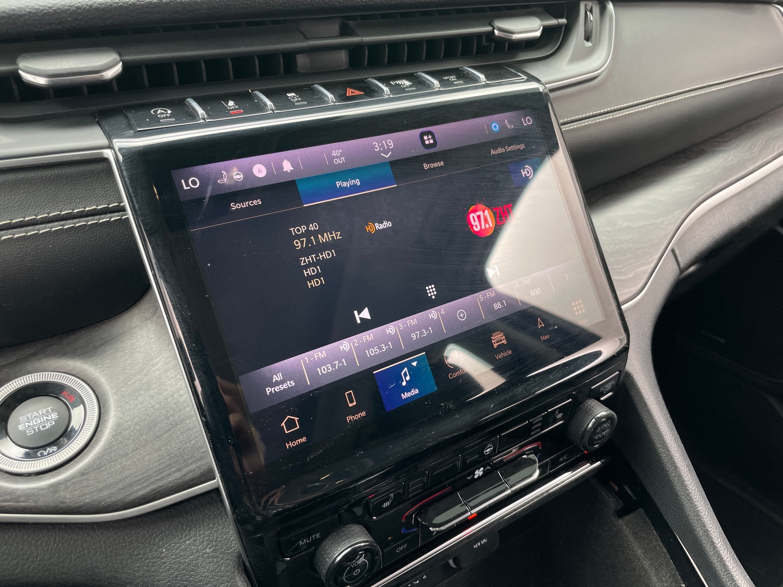 Thumbnail: 2021 Jeep Grand Cherokee L - 3