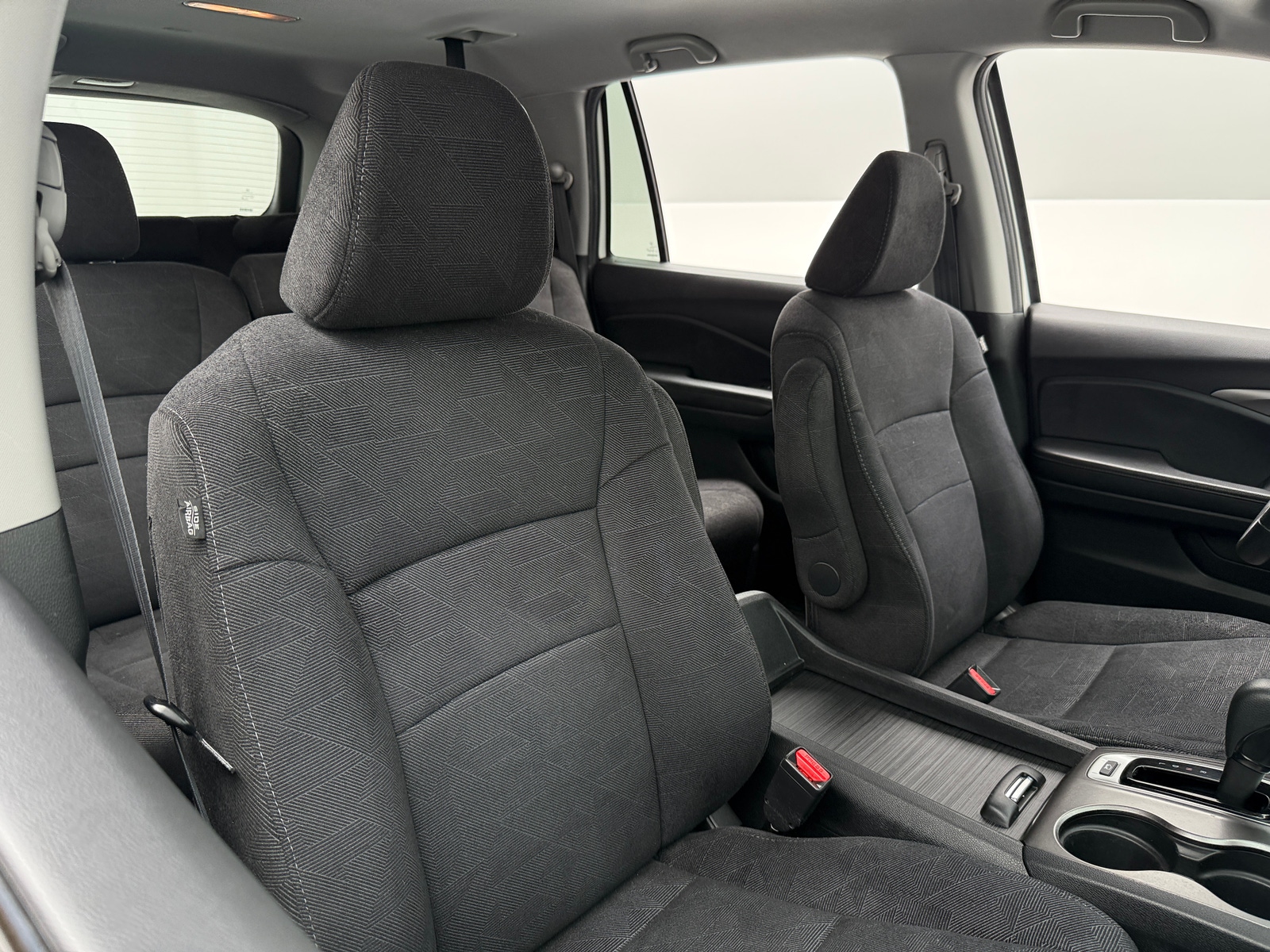 Thumbnail: 2019 Honda Pilot - 2