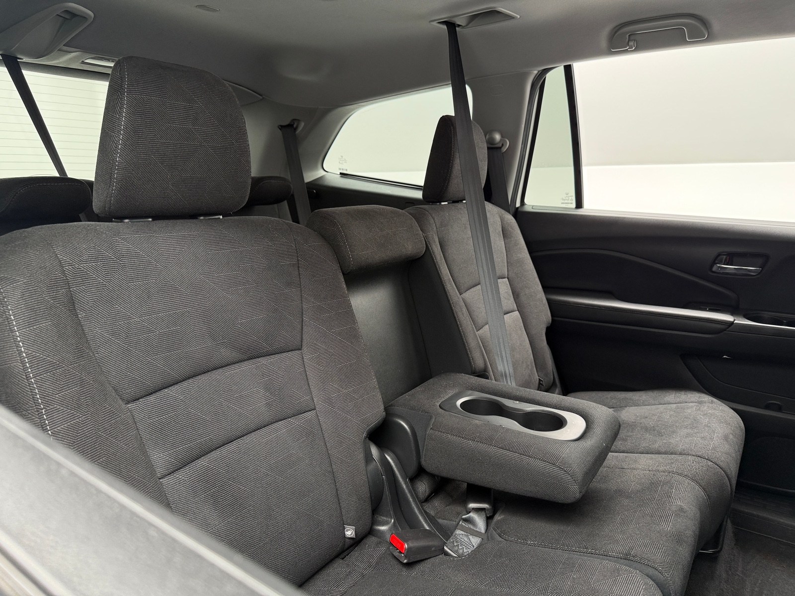 Thumbnail: 2019 Honda Pilot - 6