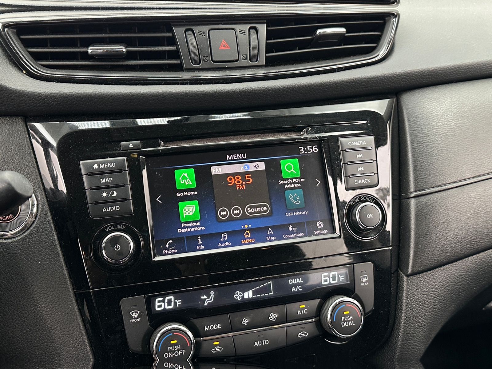 Thumbnail: 2018 Nissan Rogue - 4