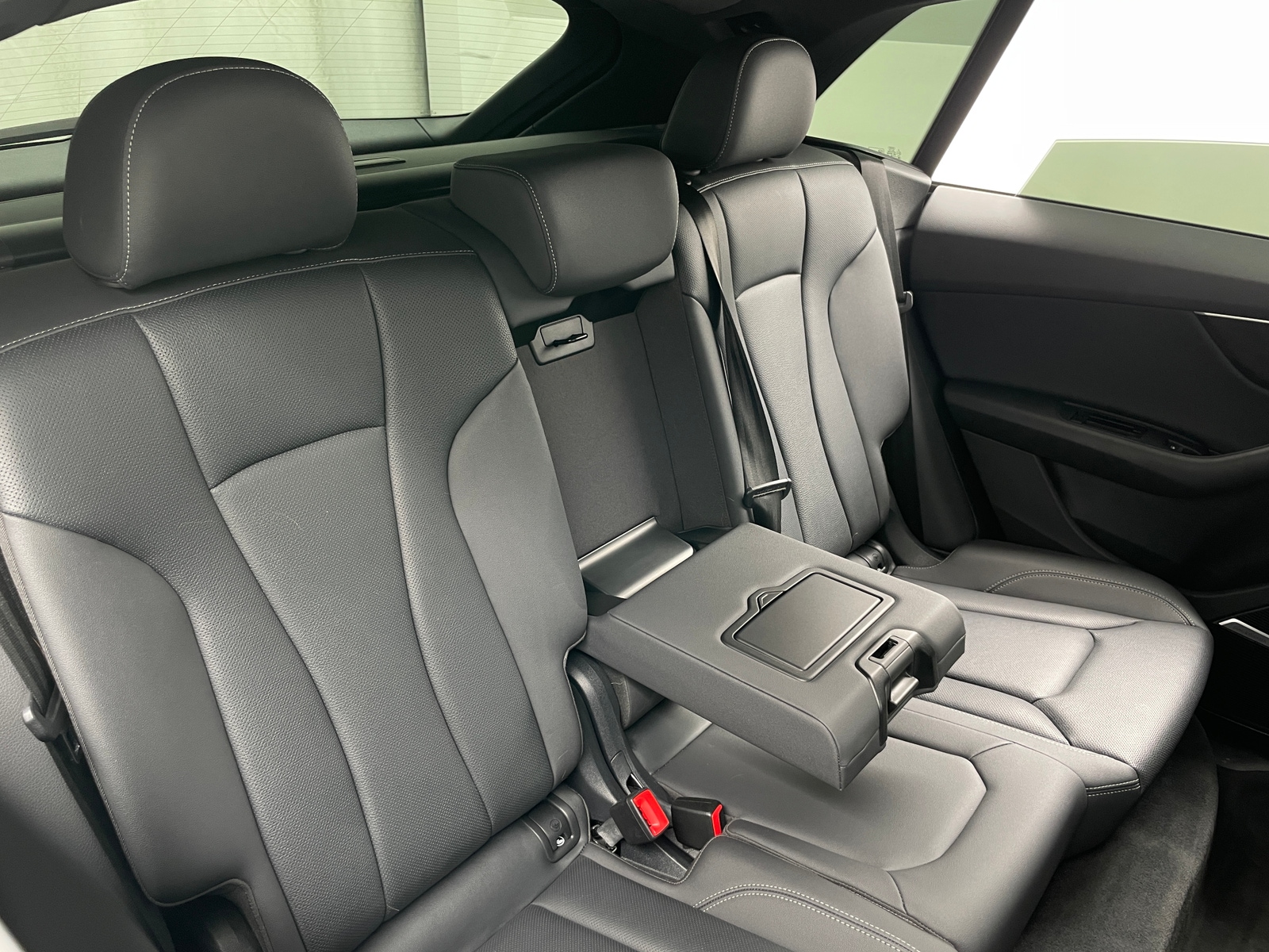 Thumbnail: 2021 Audi Q8 - 5