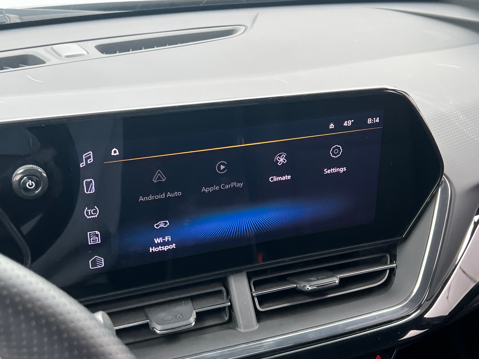 Thumbnail: 2025 Chevrolet Trax - 3