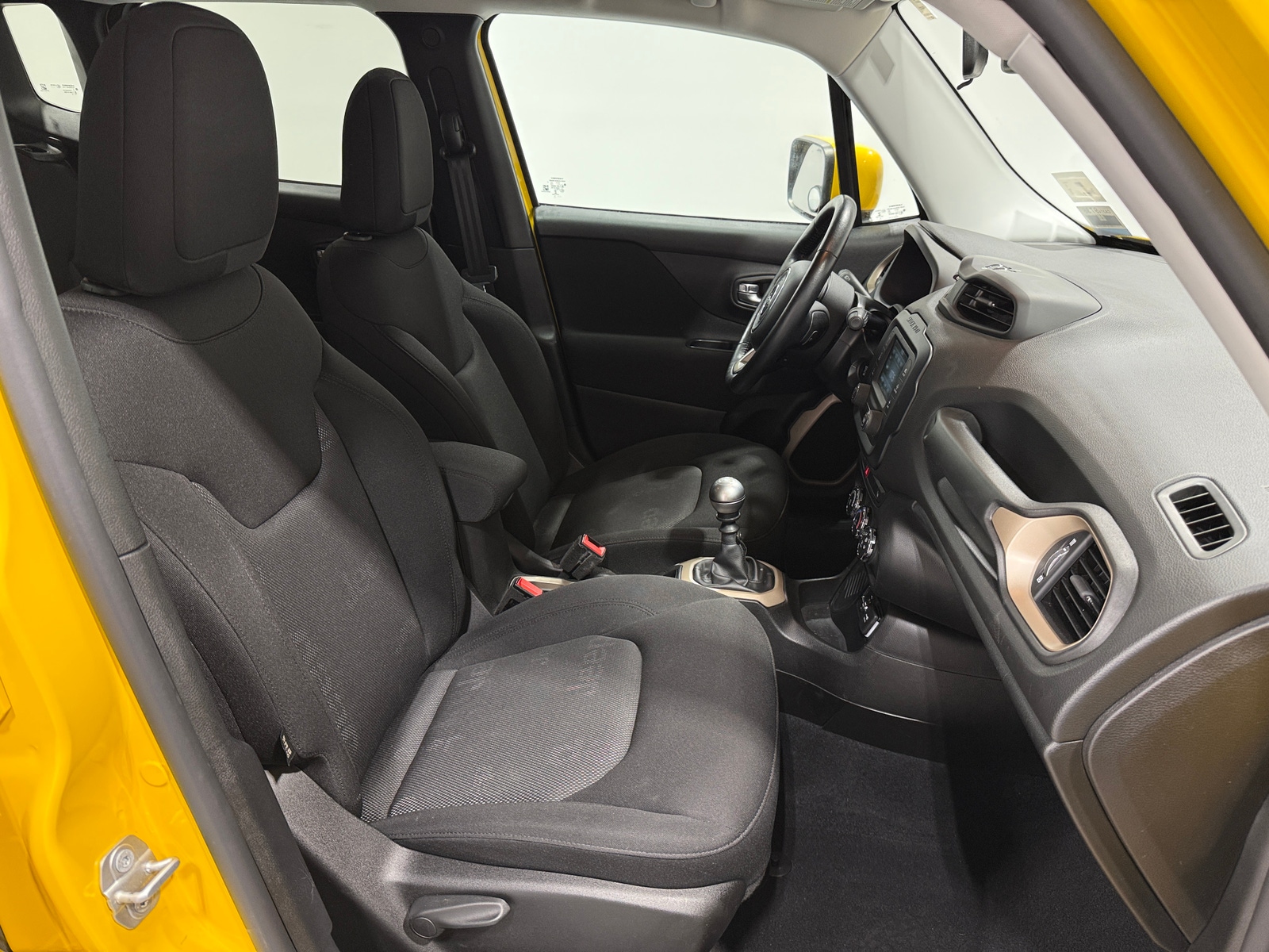 Thumbnail: 2017 Jeep Renegade - 2