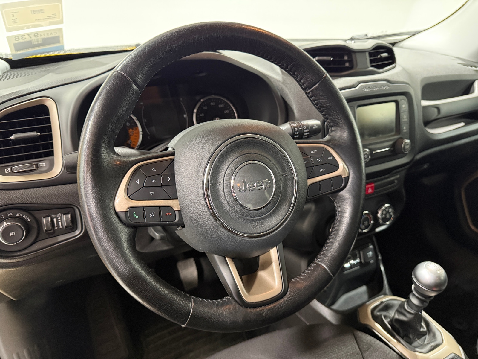Thumbnail: 2017 Jeep Renegade - 5