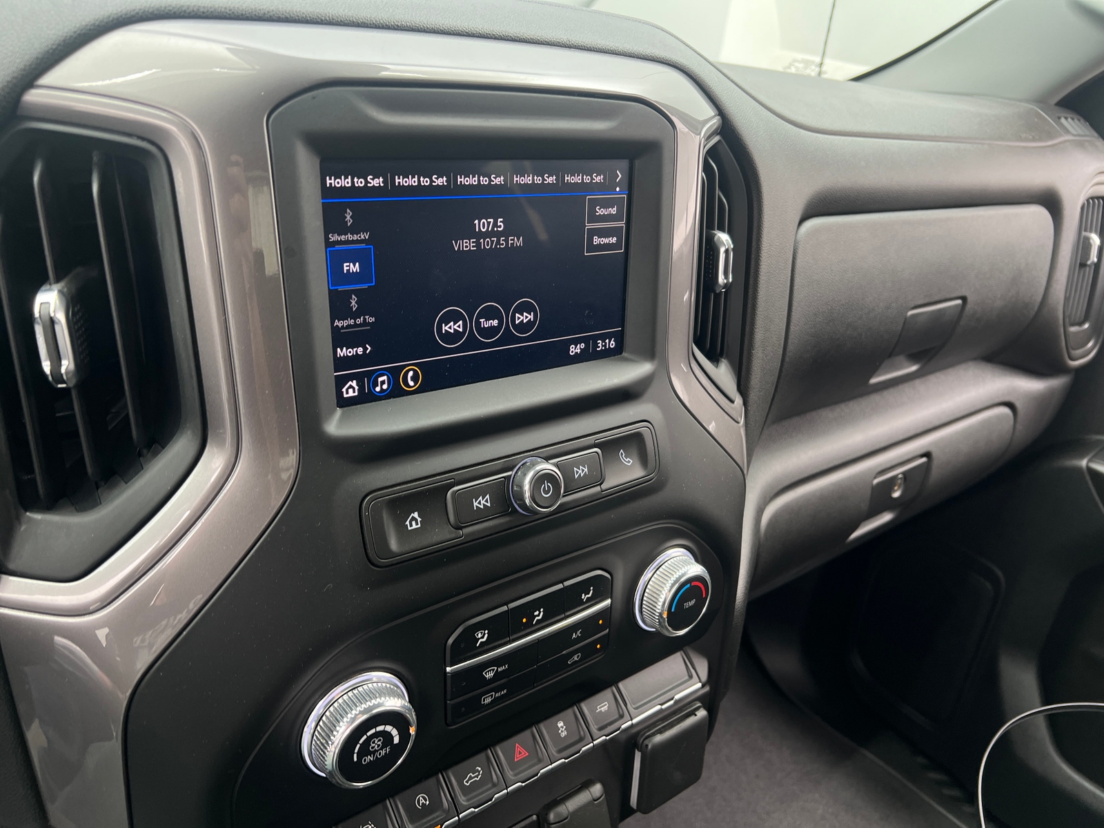 Thumbnail: 2023 GMC Sierra 1500 - 4