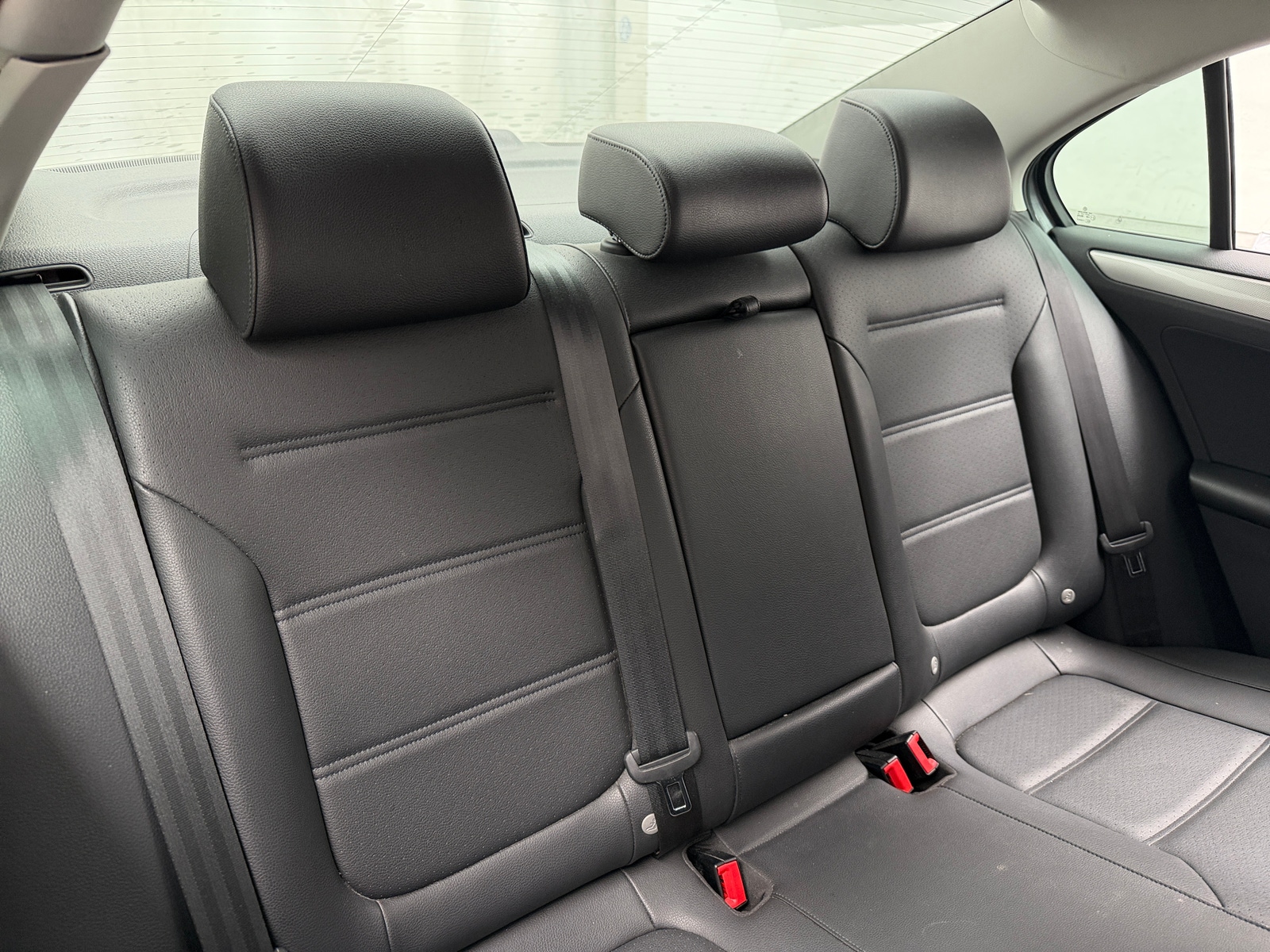 Thumbnail: 2017 Volkswagen Jetta - 5