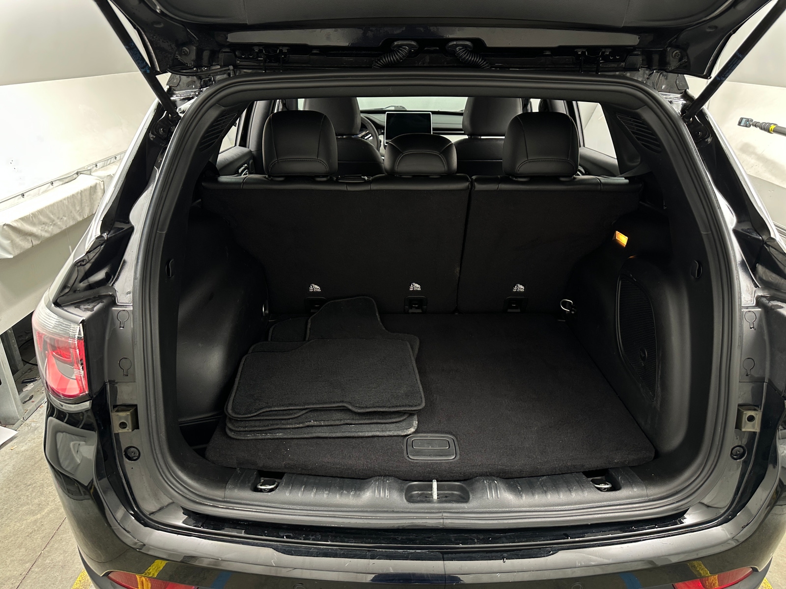 Thumbnail: 2024 Jeep Compass - 6