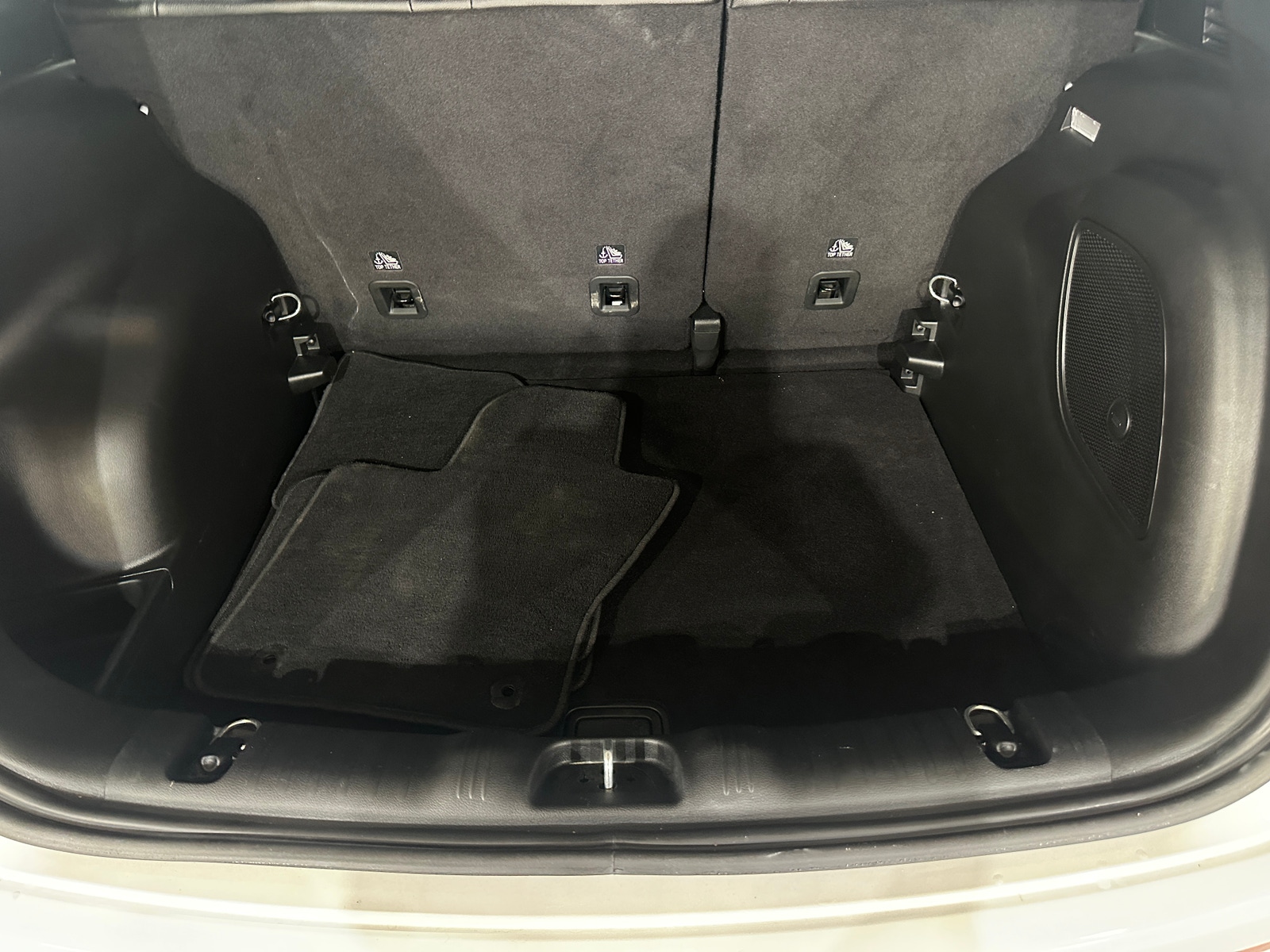 Thumbnail: 2022 Jeep Compass - 6