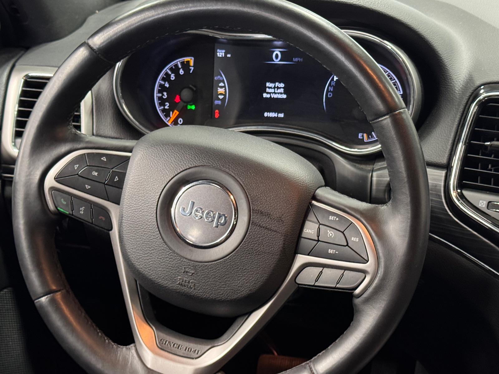 Thumbnail: 2019 Jeep Grand Cherokee - 4