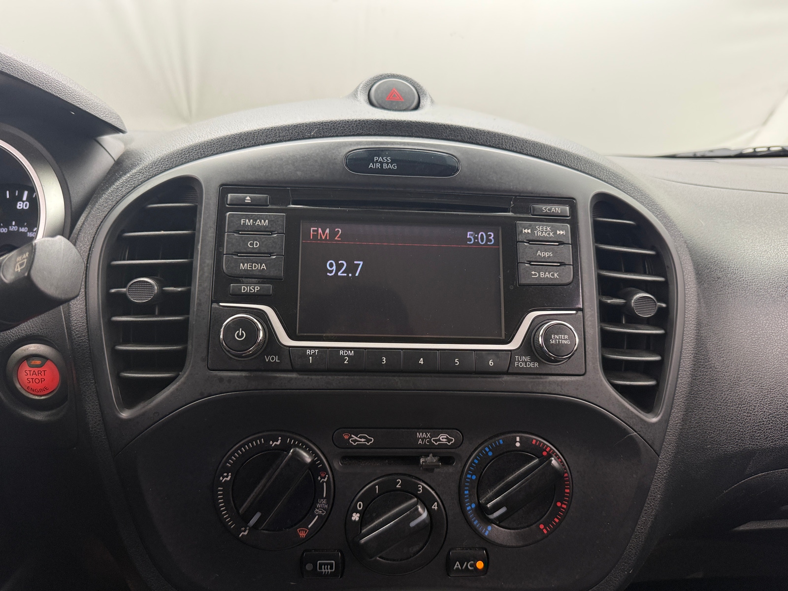 Thumbnail: 2015 Nissan Juke - 4