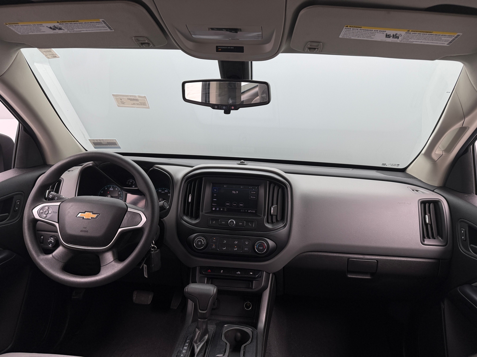 Thumbnail: 2021 Chevrolet Colorado - 3