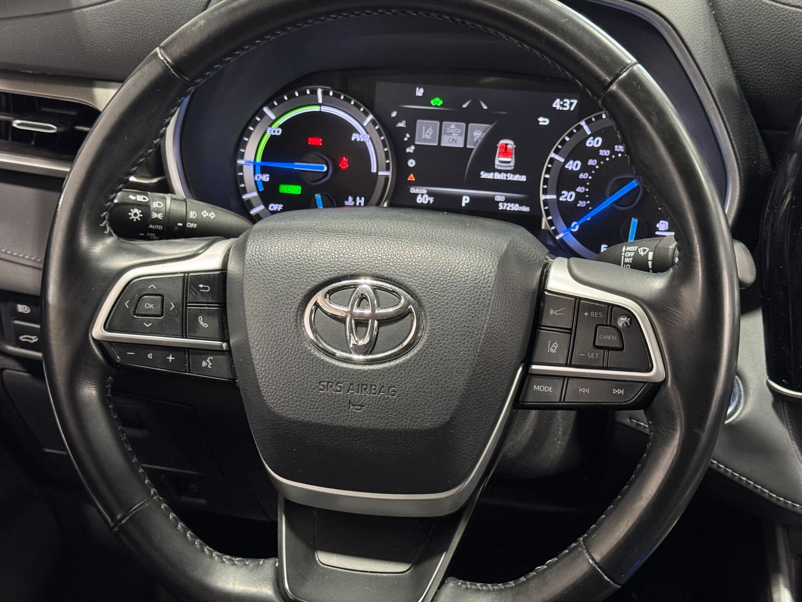 Thumbnail: 2022 Toyota Highlander - 4