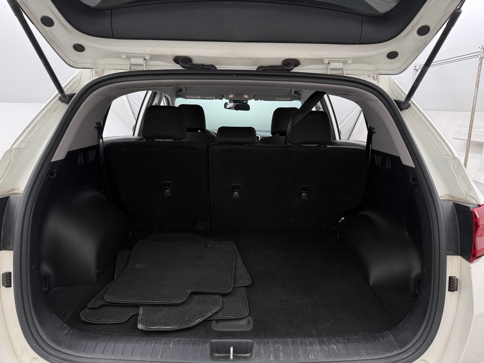 Thumbnail: 2022 Kia Sportage - 7