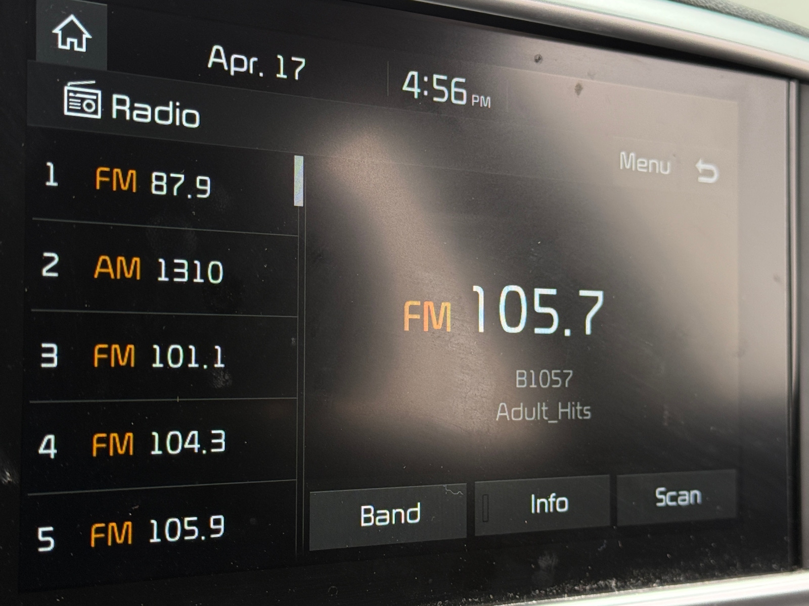 Thumbnail: 2022 Kia Sportage - 4