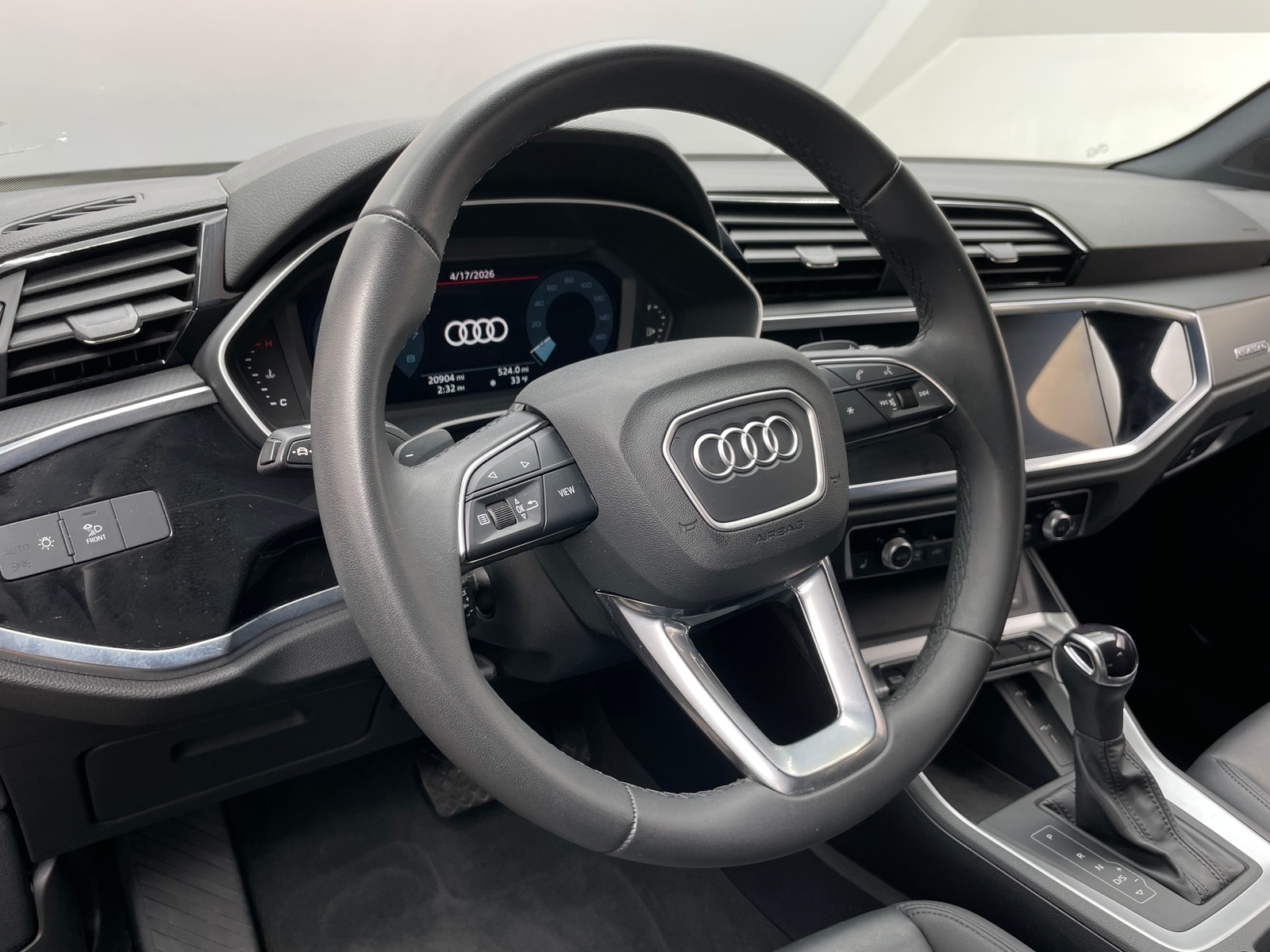 Thumbnail: 2025 Audi Q3 - 4