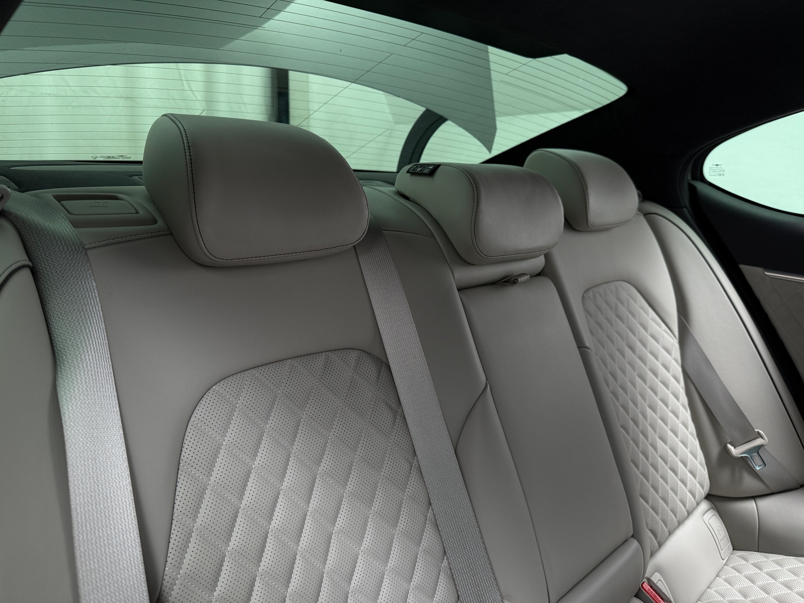 Thumbnail: 2022 Genesis G70 - 5