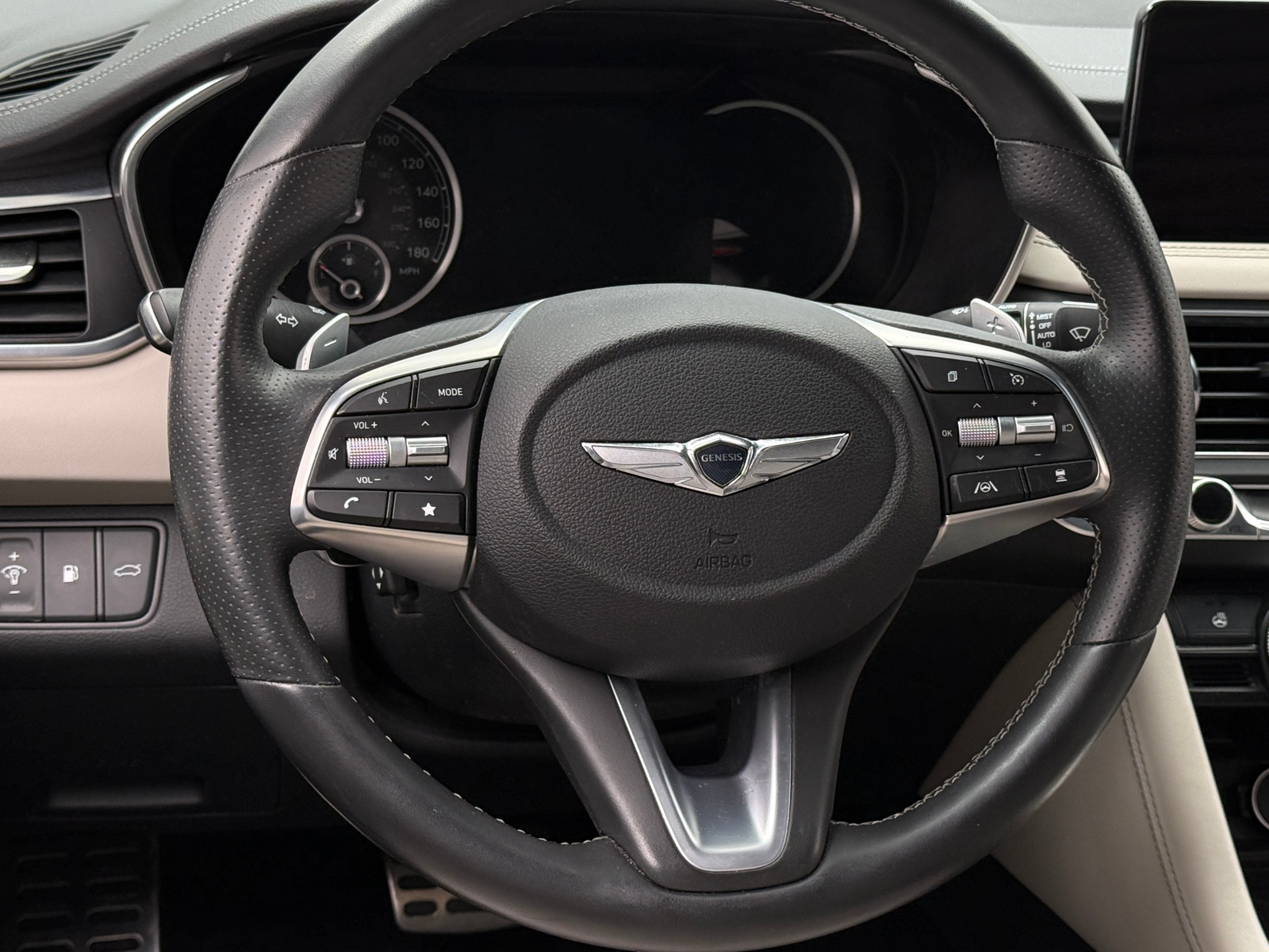 Thumbnail: 2022 Genesis G70 - 4