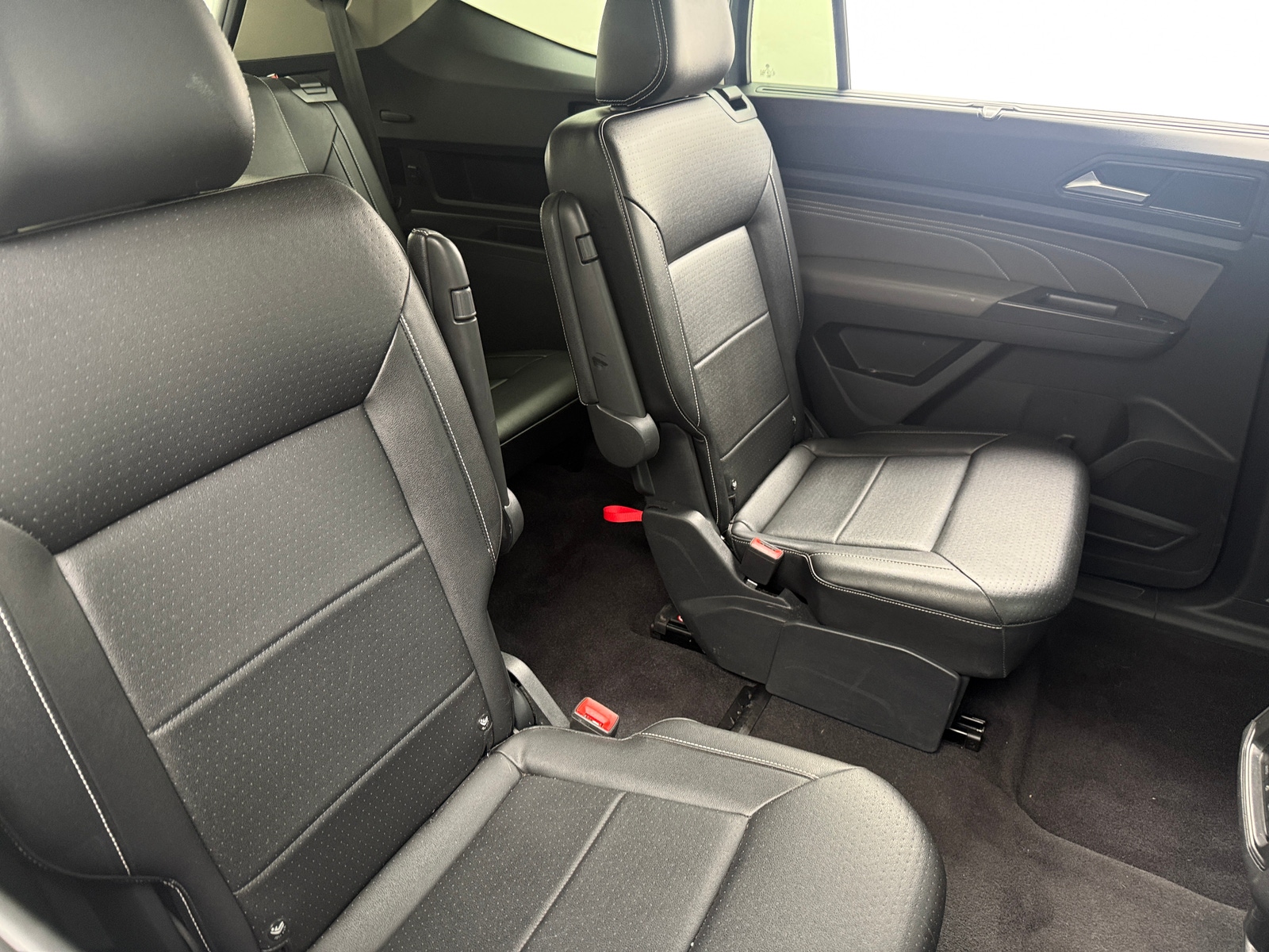 Thumbnail: 2021 Volkswagen Atlas - 5