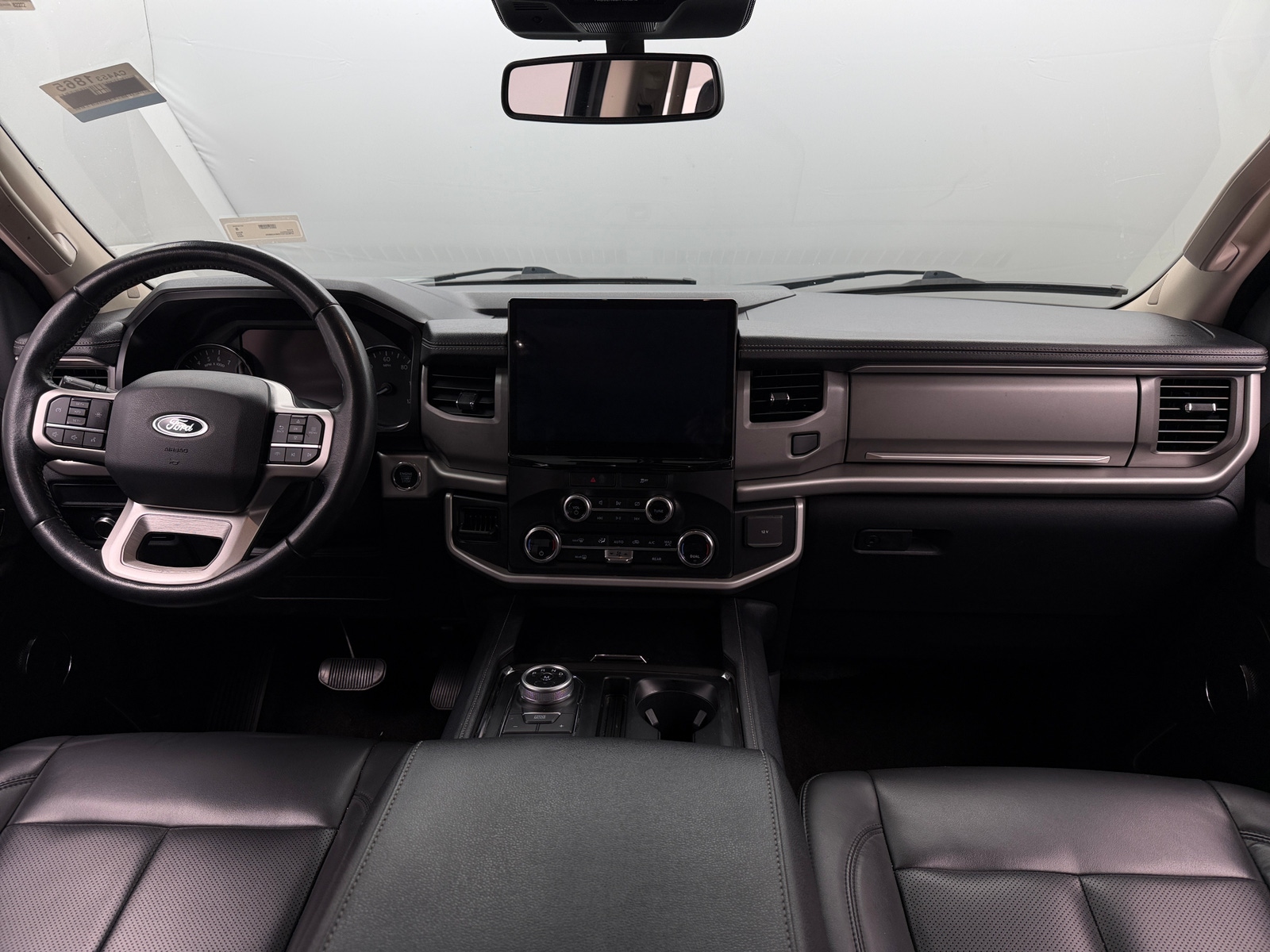 Thumbnail: 2022 Ford Expedition - 3