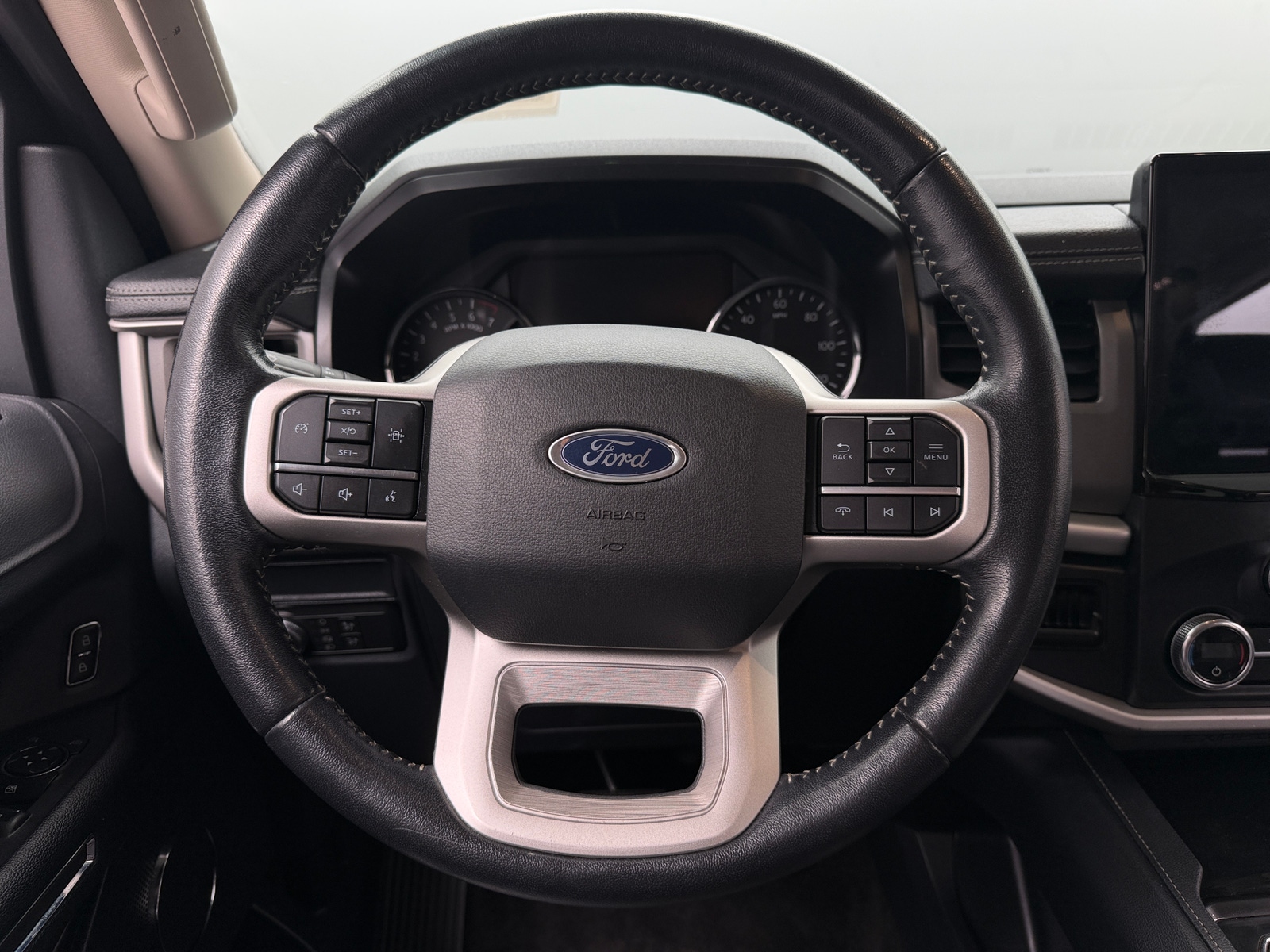 Thumbnail: 2022 Ford Expedition - 5