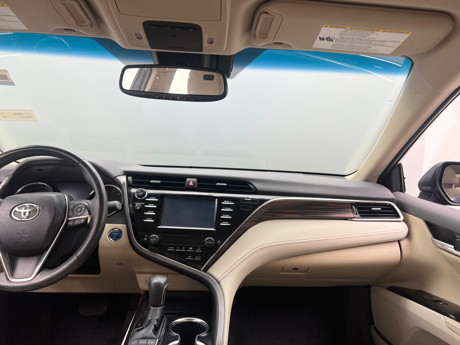 Thumbnail: 2018 Toyota Camry - 3