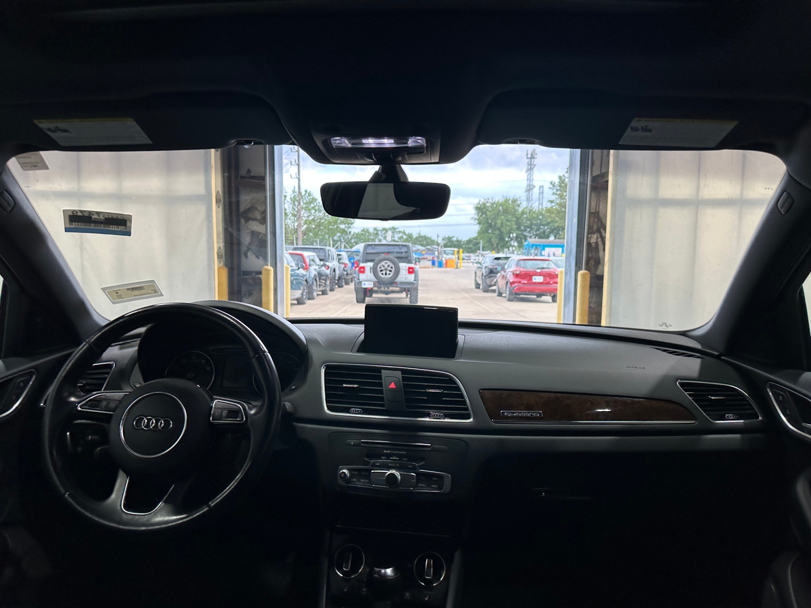 Thumbnail: 2017 Audi Q3 - 2