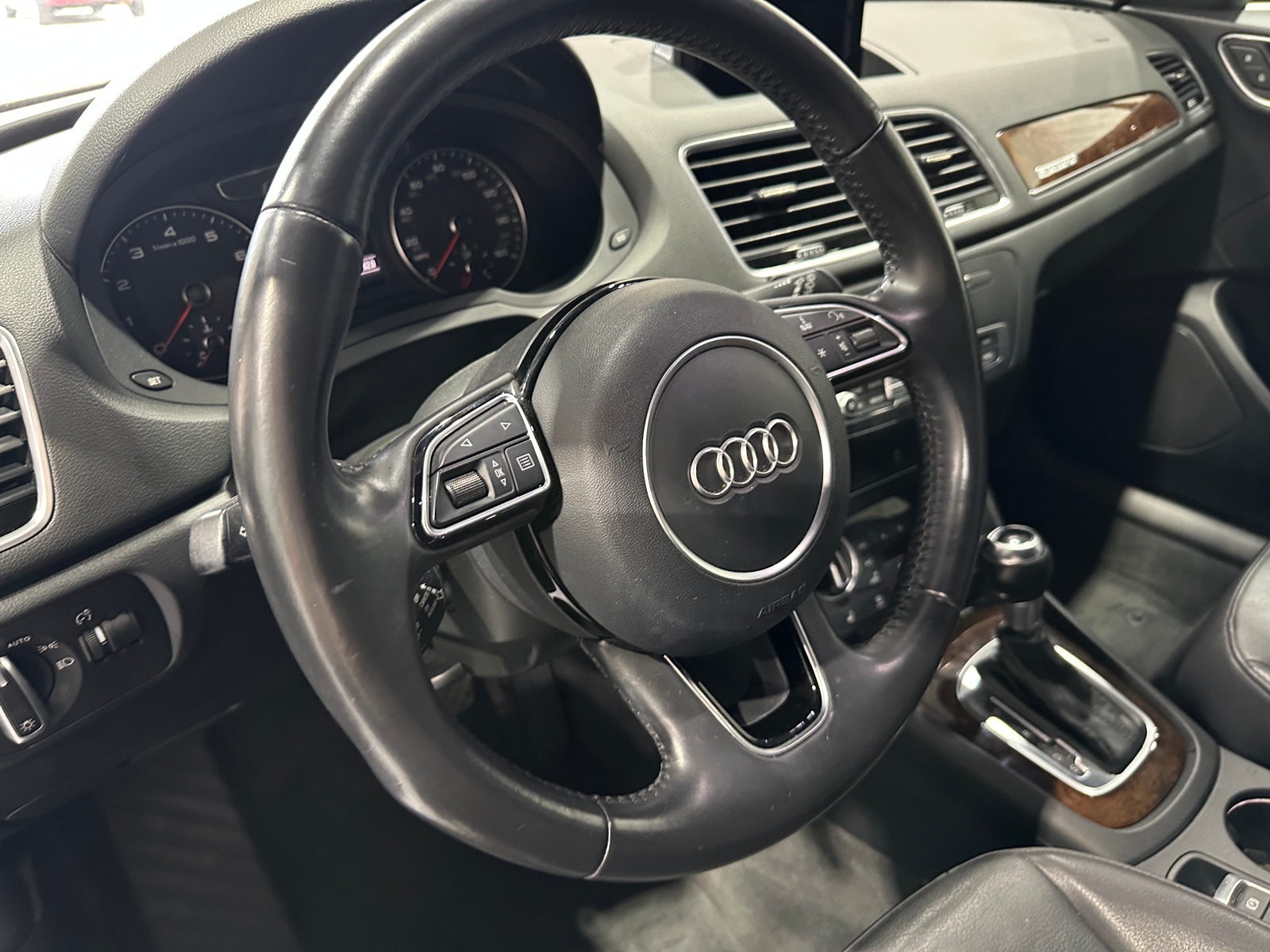 Thumbnail: 2017 Audi Q3 - 4
