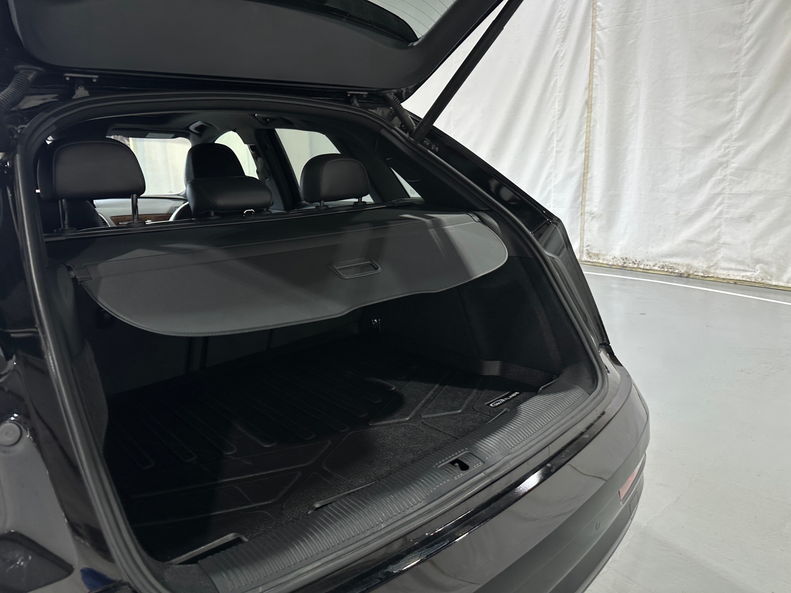 Thumbnail: 2017 Audi Q3 - 6